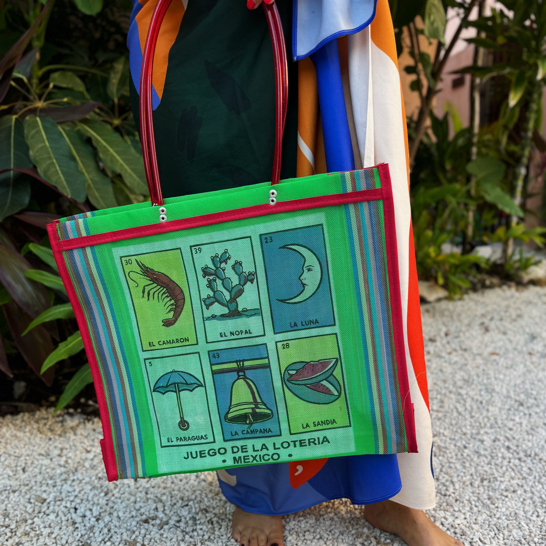 The Mexican shopper green