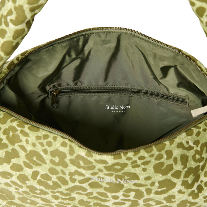 Puffy cross body bag groene luipaard