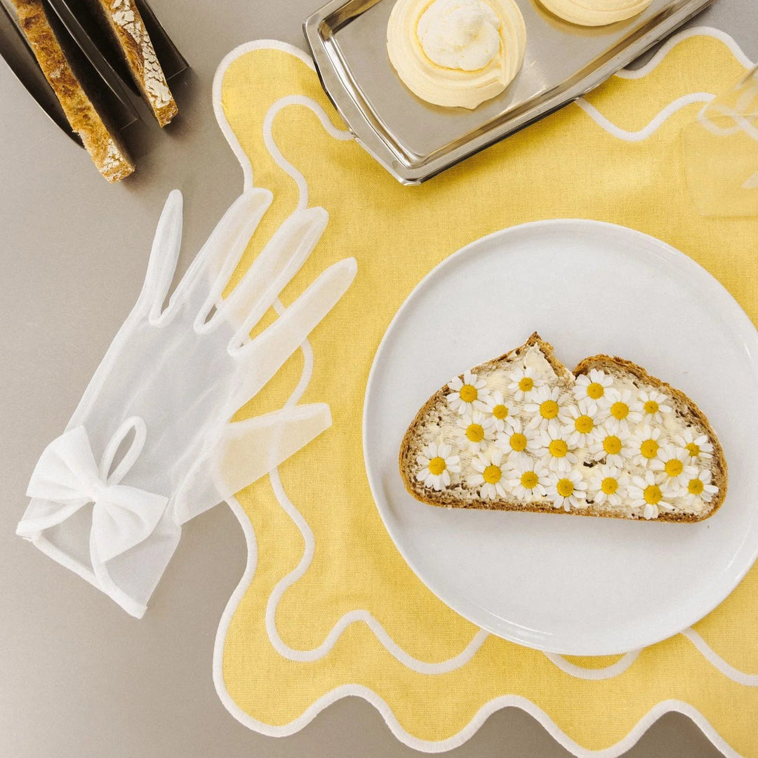 Placemats waves yellow & white (set of 2)