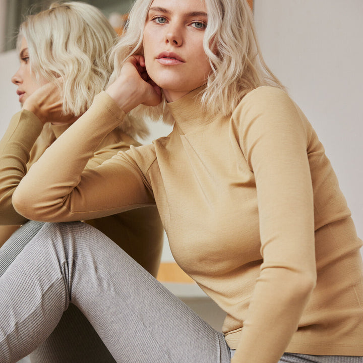 Turtleneck Vakrast merino wool - multiple colours & sizes