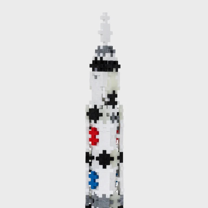 Tube saturn v rocket 240 pieces (5+ years)