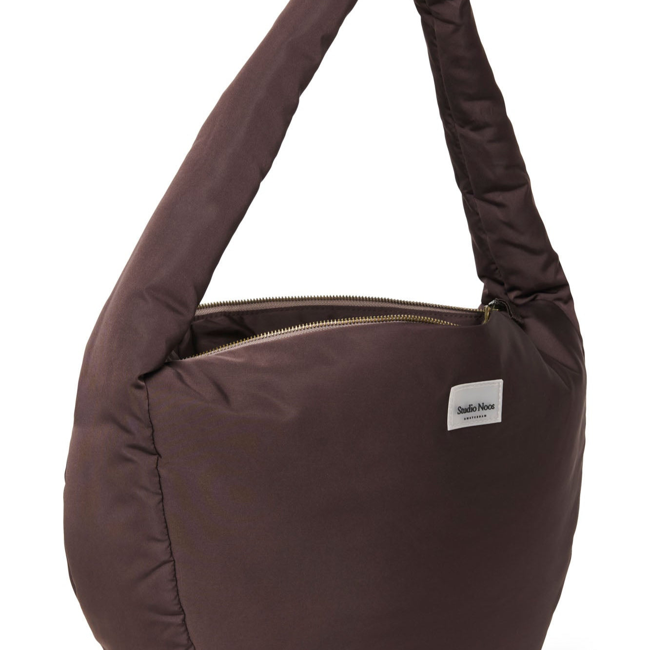 Puffy cross body bag brown