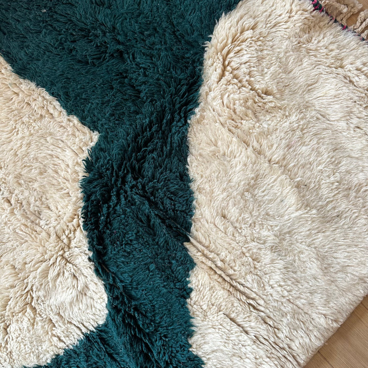 Azilal Maroc berber rug / approx. 250 x 153cm