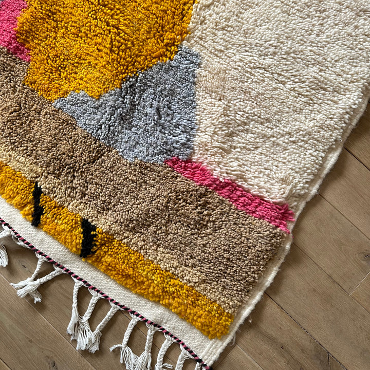 Azilal Intempo berber rug / approx. 260 x 157cm
