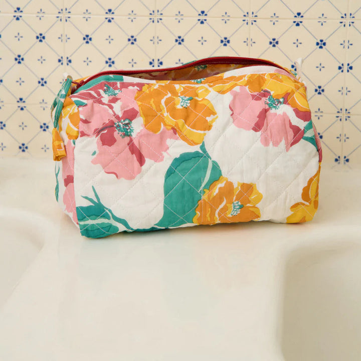 Toilet pouch Roses