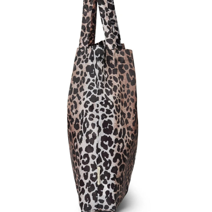 Grocery bag leopard
