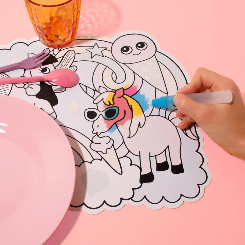 Magic water placemats lily (2+ years)