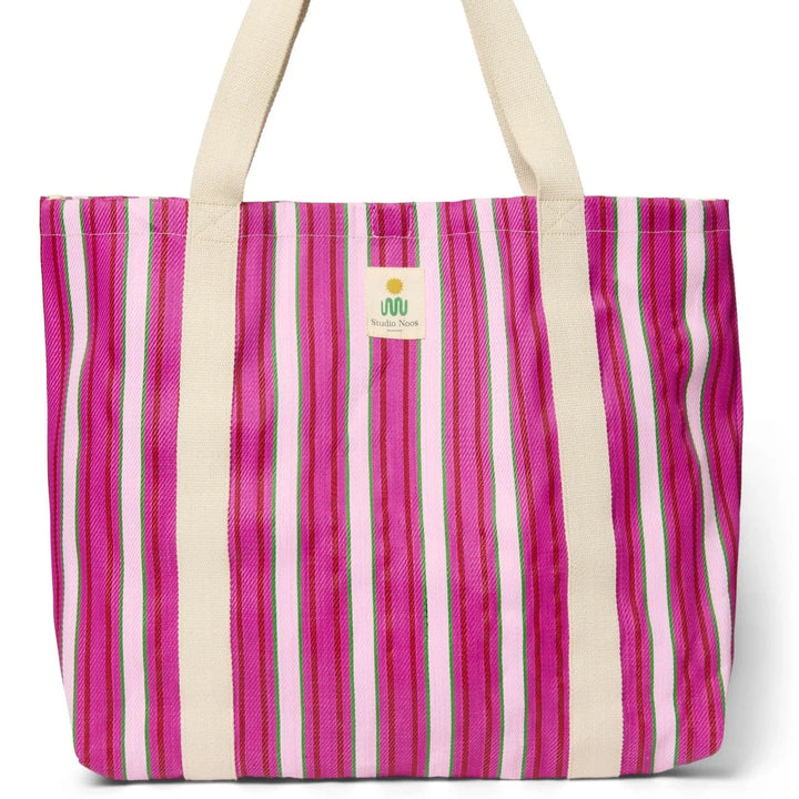 Studio Noos - Sakura beach mombag