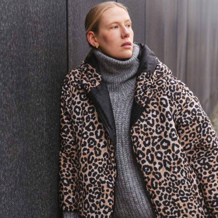 Sittingsuit Leopard (1 MAAT)