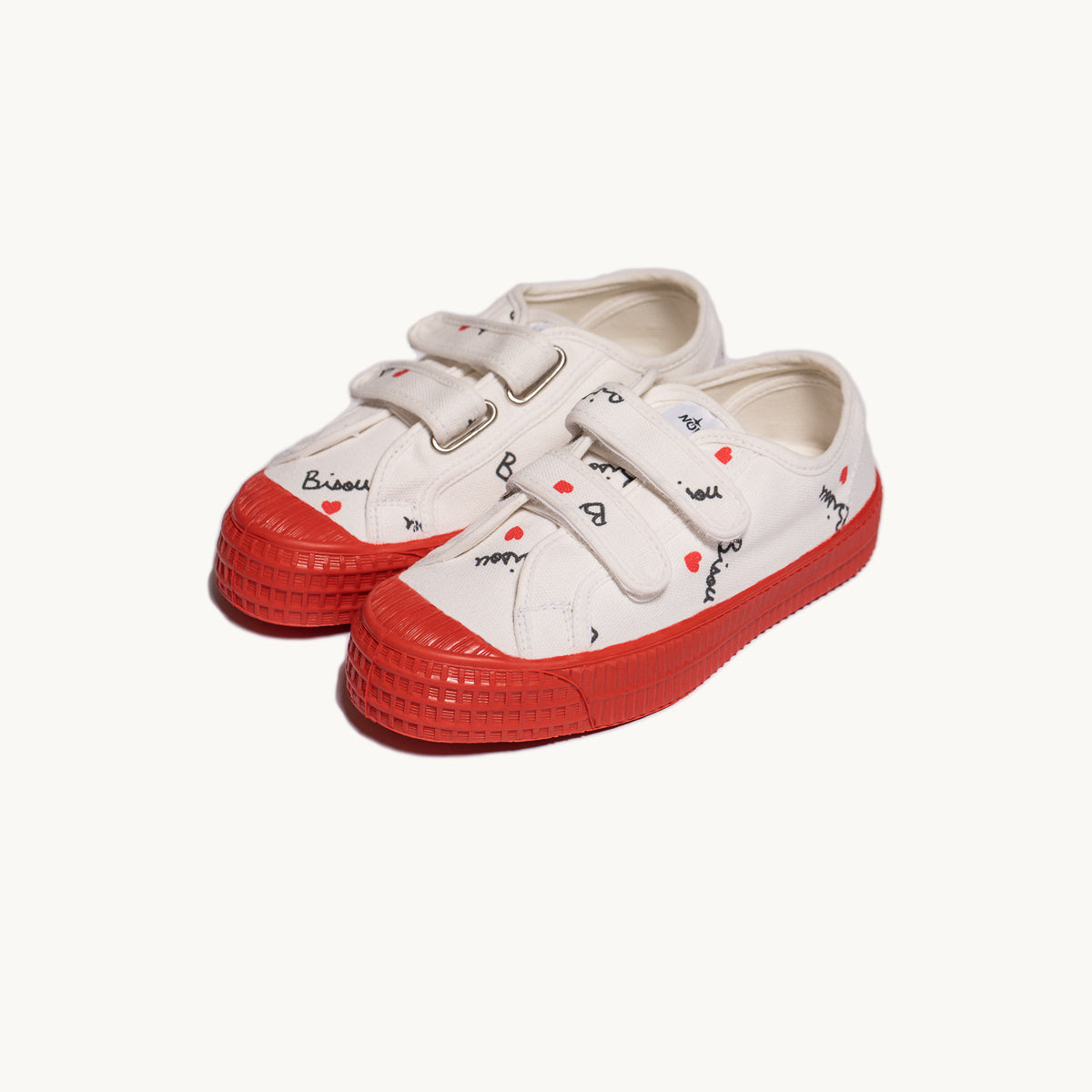 Bisou sneakers (Mathilde Cabanas x Novesta)