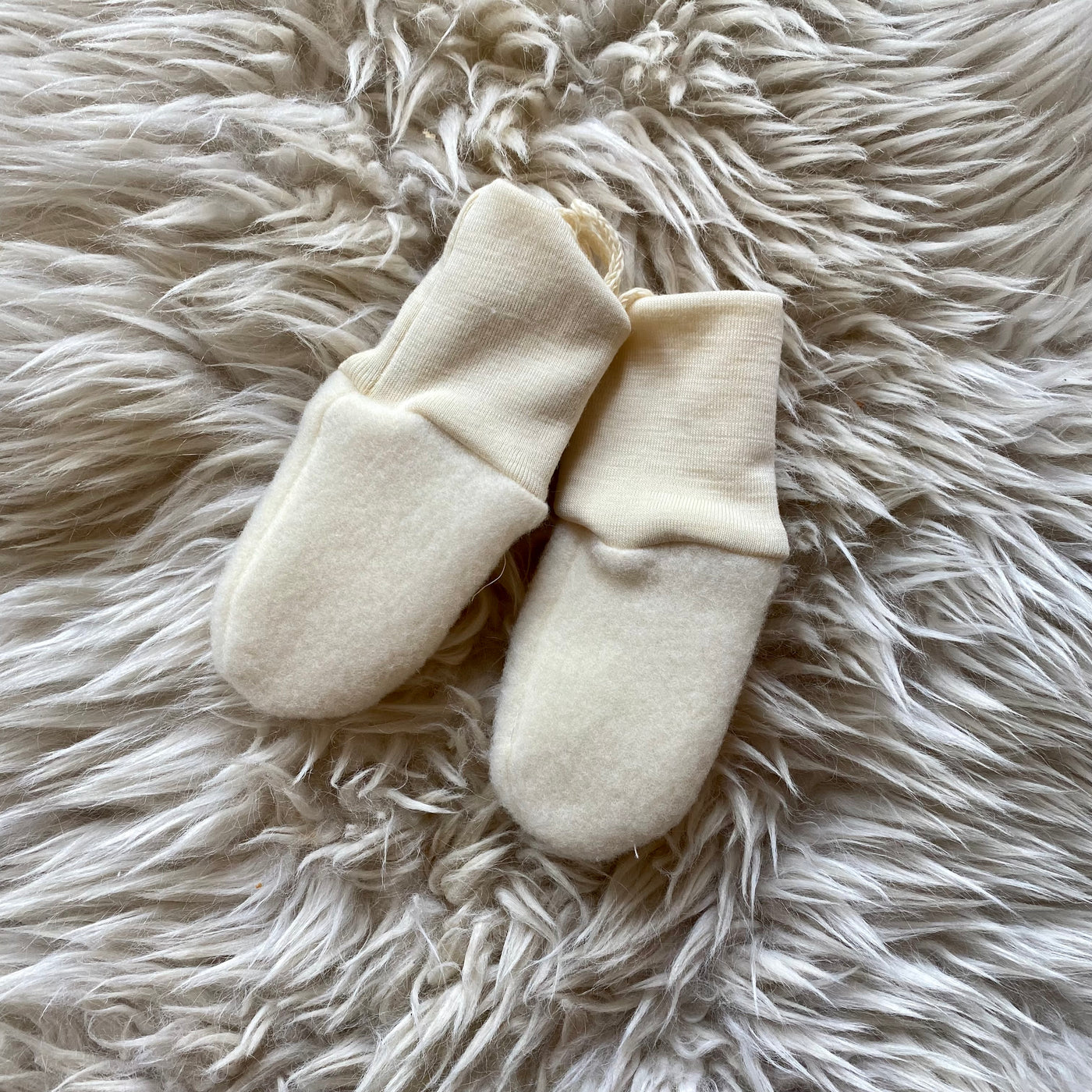 Baby mittens without thumb (one size) - multiple colours