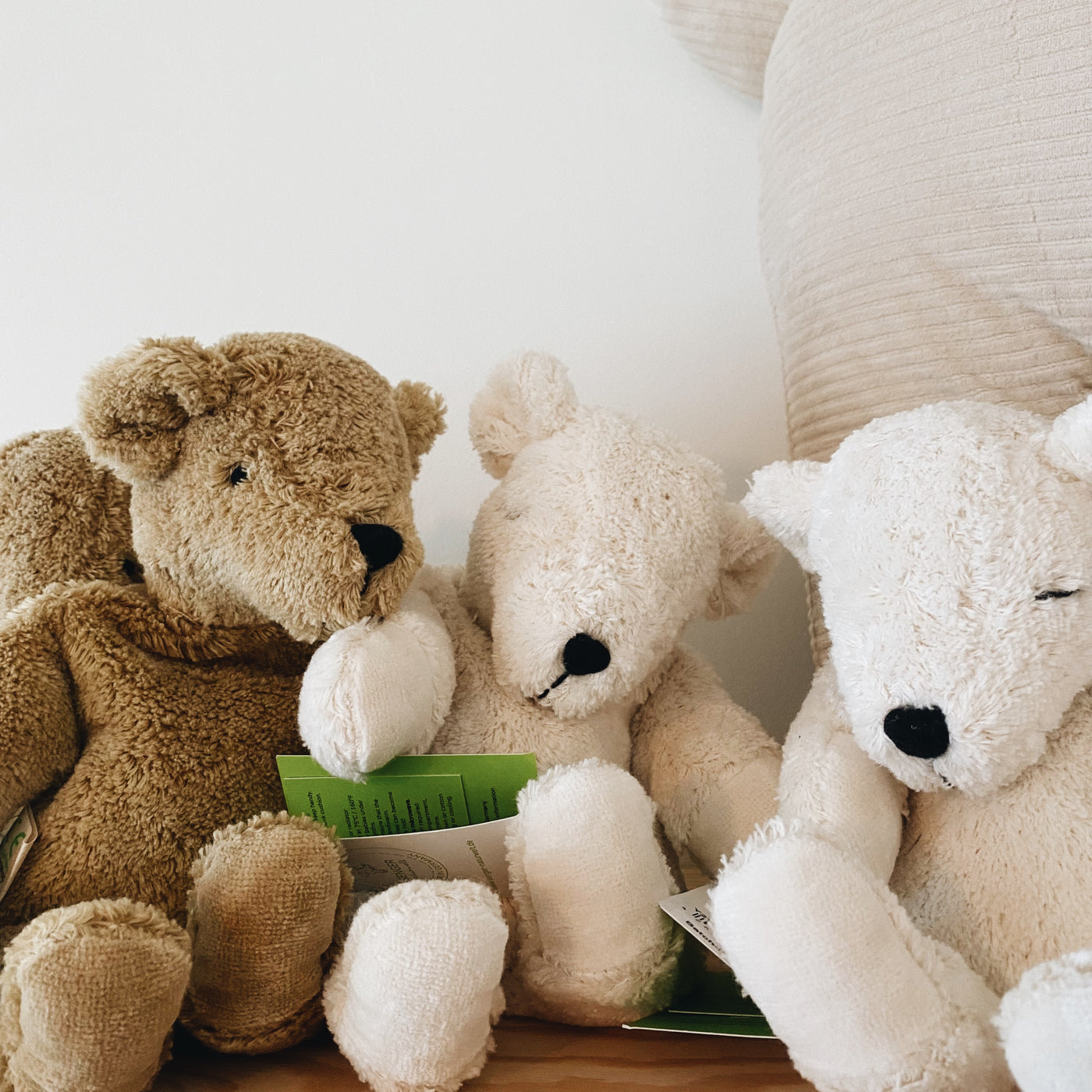 Cuddly bear (cherry pillow) - multiple colours