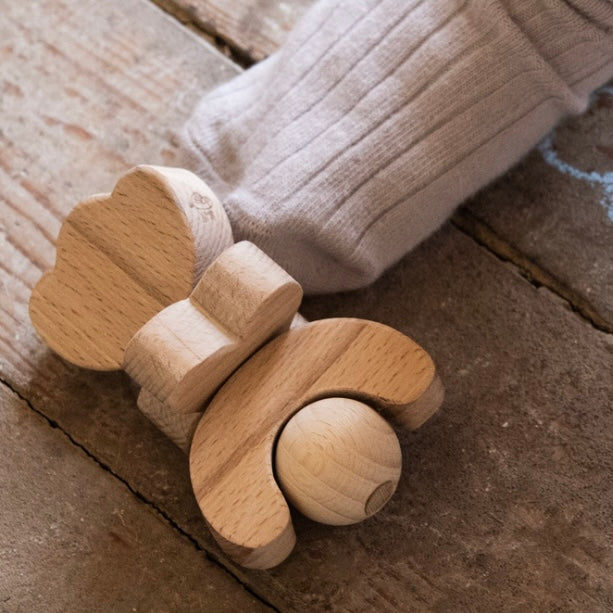 KMR Childwood - Wooden rattle Bloem